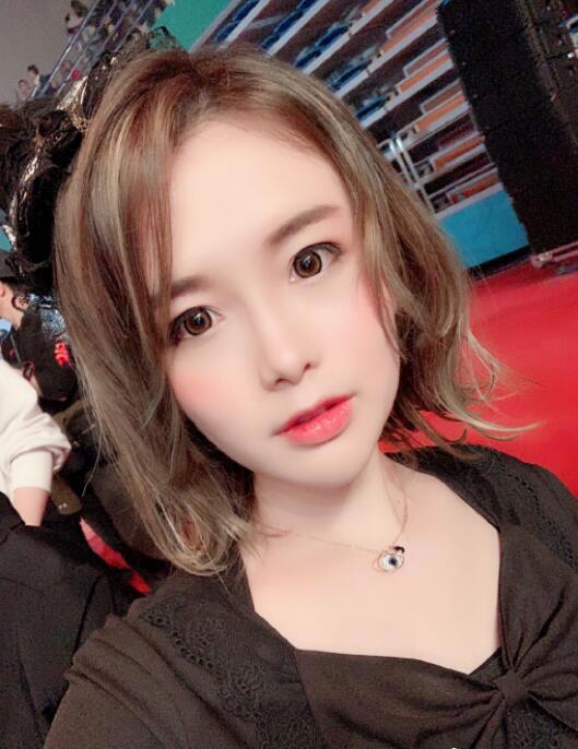 虎牙JV-轩墨宝宝个人资料简介 最萌伪娘墨轩宝宝微博照片写真