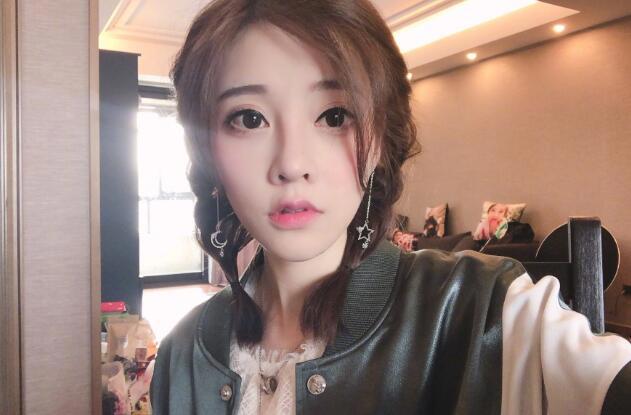 会计门事件宣判冯提莫再次陷入其中 打赏主播的钱该不该退还