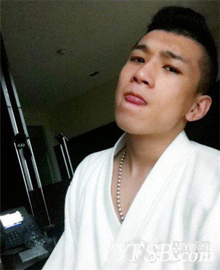 yy阿哲跟天佑吵架事件回顾