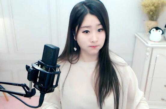 YY年度盛典综合组五大主播巅峰对决 名次不重要过程才是看点