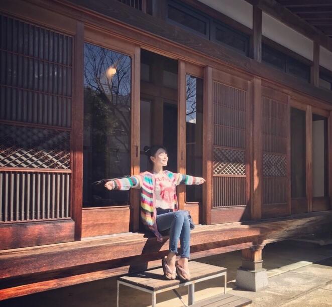 抖音老公天下第一晓晓的寄几个人资料 张天韵Yakult微博照片