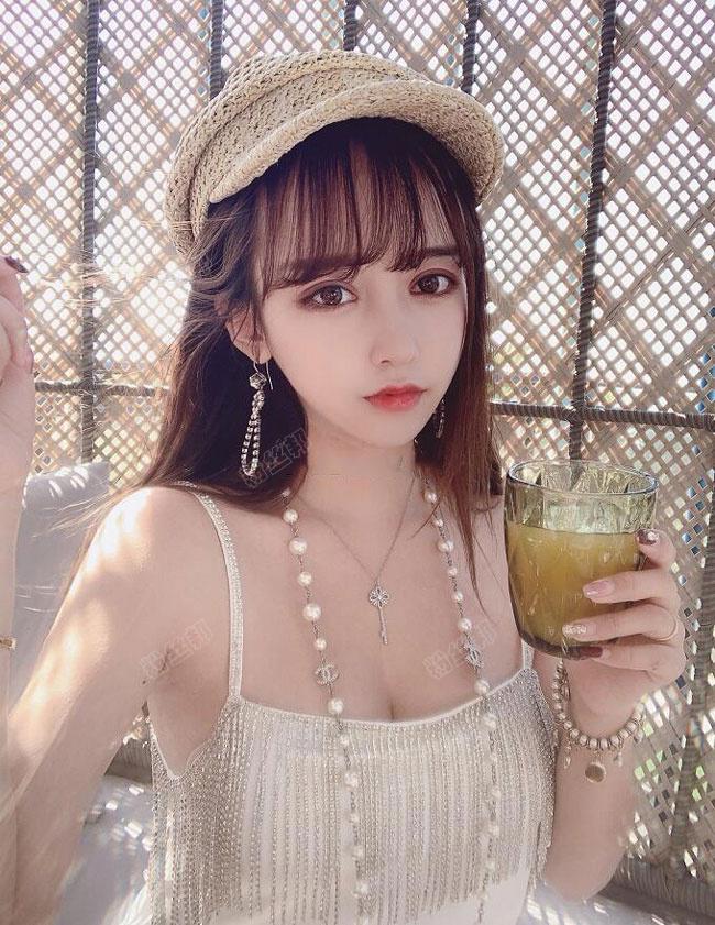 斗鱼卖片主播有哪些，梦蝶、玉酱太难、米线线这三位算是斗鱼新三骚