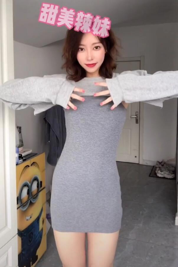 抖音鲨哩哩照片事件，性感扭腰福利视频写真，被传P图合成不雅视频内容