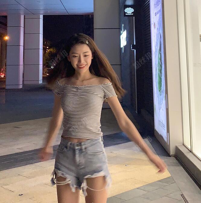 半藏森林胡文婕性感福利写真整容图片，半藏森林高清温泉泳装照