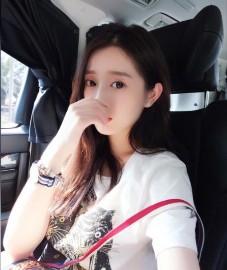 沈雨萱个人资料简介 YY沈雨萱照片作品微博直播间