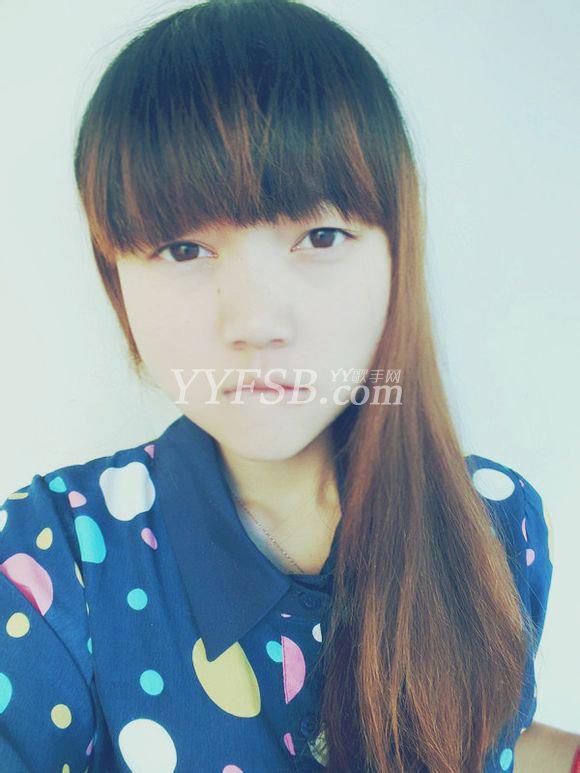 主播胡艾彤个人资料 YY931乐吧原创歌手胡艾彤直播间及照片简介