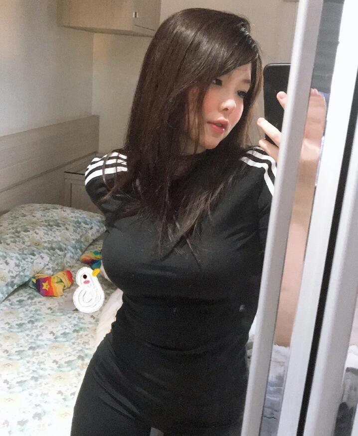 斗鱼Mayumi个人资料，巴西女辅助Mayumi前男友合照，微博生活照福利写真