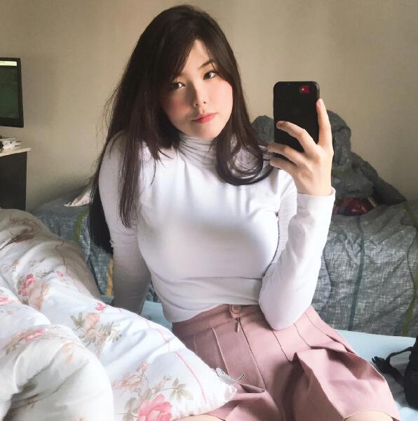 斗鱼Mayumi个人资料，巴西女辅助Mayumi前男友合照，微博生活照福利写真