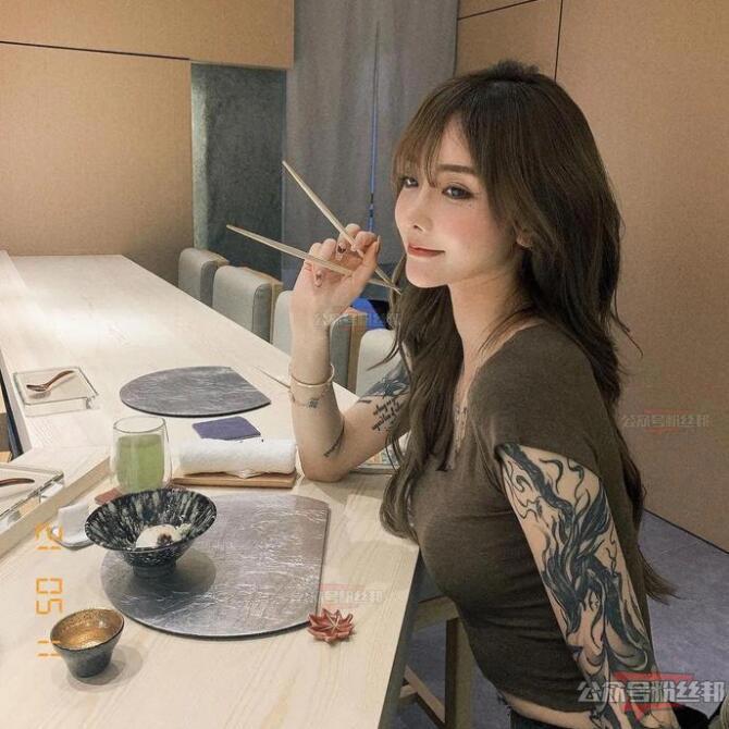网模“就是阿朱啊”被抓落网，酒吧跳舞视频被举报，王动发文怒斥网友