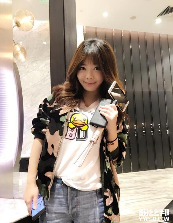 斗鱼MINI赛前嘲讽刘飞儿胸大能躺能拿钱事件引发撕逼大战