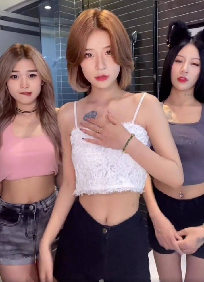 快手王多鱼视频事件，网红王多鱼视频图片被疯传，评论区沦陷