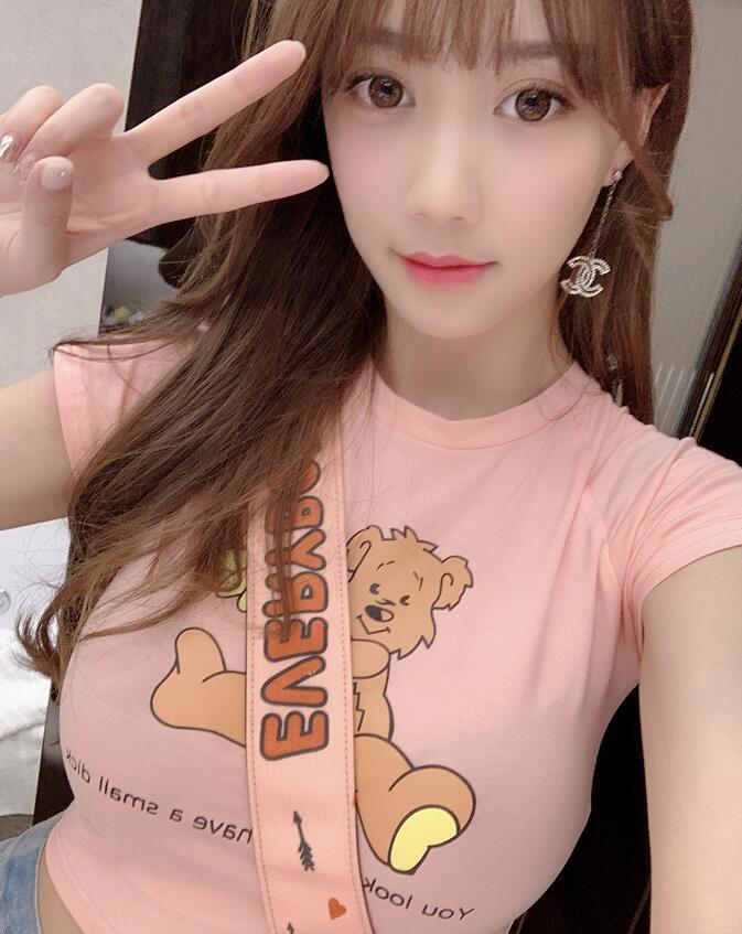 斗鱼南波儿大魔王个人资料 主播南波儿直播间微博写真图片