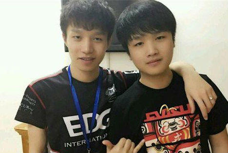 WE微笑为什么离开斗鱼 微笑将回归战旗平台直播