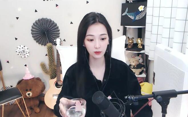 YY神豪“Jimmy”个人资料，YY吉米哥真实身份，与小海豚兰梦莎事件