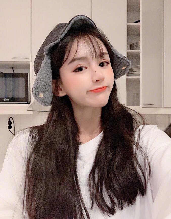 快手王逗逗个人资料简介 抖音王逗逗微博生活照图片素颜照片