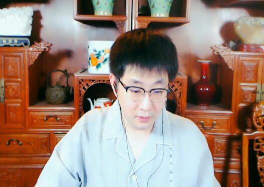 主播小北京爆家里拥有半个北京城产业 直播三月收礼1400万