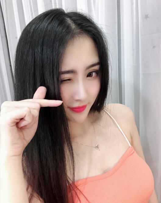 舞帝维维安个人资料简介 利徒YY维维安直播间微博生活照写真图片