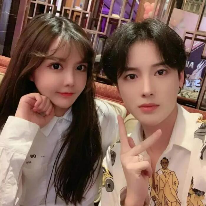 韩安冉的剧永不会谢幕，“离婚”一天官宣和解，前任刘鑫鑫（刘允浩）澄清