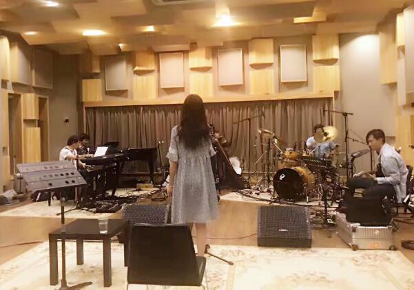 斗鱼小缘喵个人资料简介 小缘直播间照片及微博