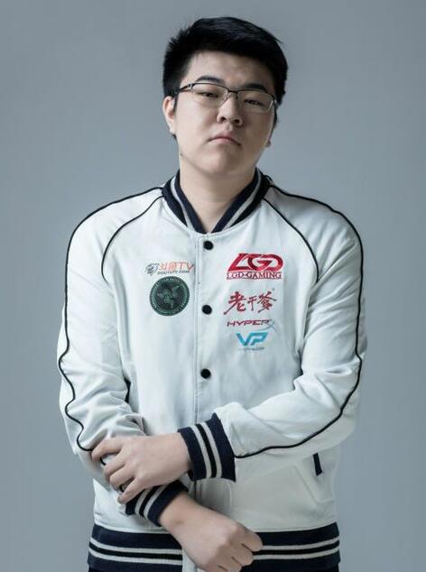 虎牙TV韦神个人资料简介 绝地求生韦神直播间照片
