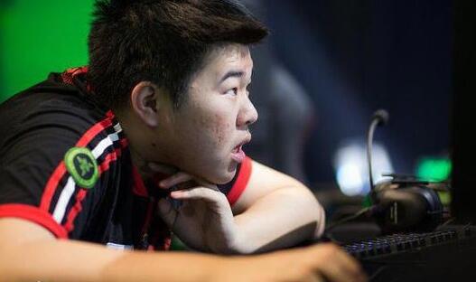 虎牙TV韦神个人资料简介 绝地求生韦神直播间照片