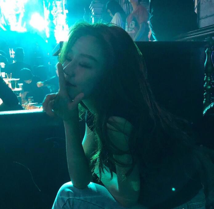 许静婉小视频曝光 抖音温婉摸大腿根视频流出不堪入目