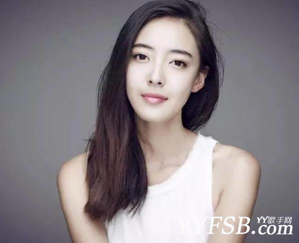 中国内地女演员、模特米露 她出道十年从无绯闻