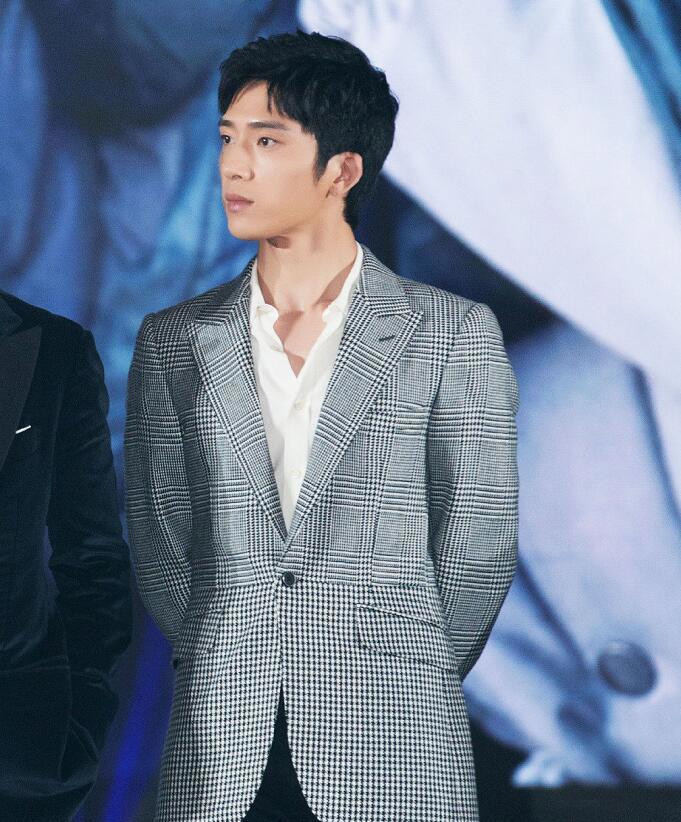 张若昀唐艺昕婚礼伴郎伴娘团名单 井柏然、宋茜、沈梦辰等明星担