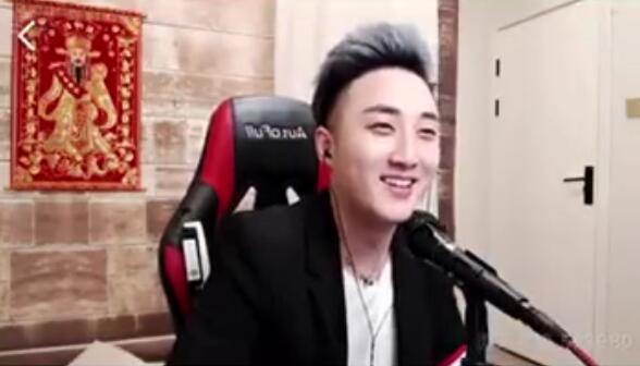 虎牙神豪汪汪汪豪刷为娱加子龙升级，君子固穷打赌退网，汪总不接