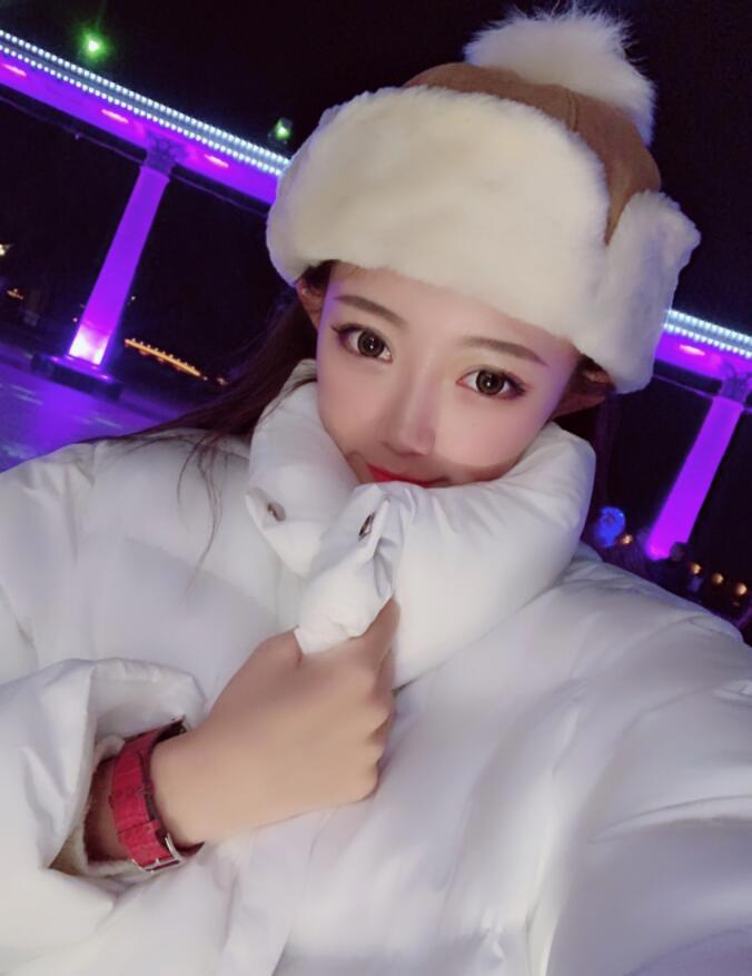 快手红人小伊伊MY美伊最新微博生活照 网红小伊伊个人图片写真