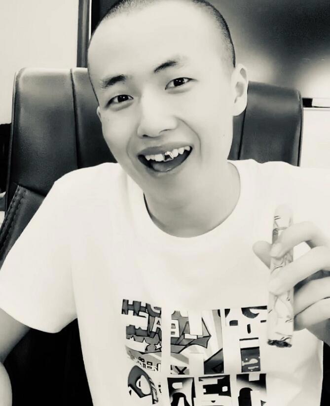 快手丁一个人资料简介，天道徒弟丁一微博图片，丁一有什么背景怎么火的