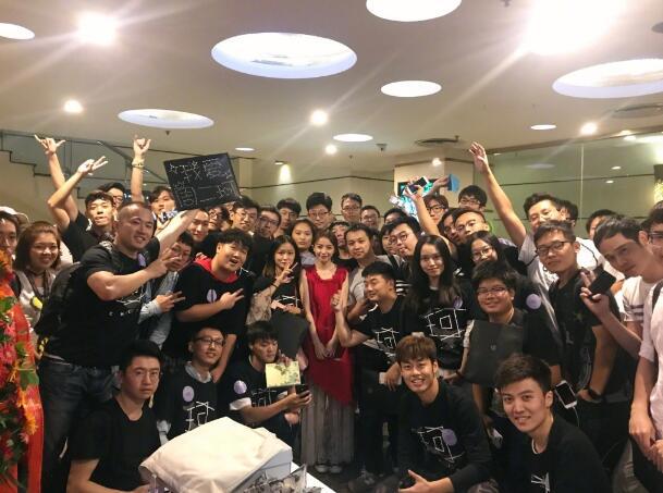 周二珂至今还未接受进军娱乐圈失败事实 回归直播间才是出路？