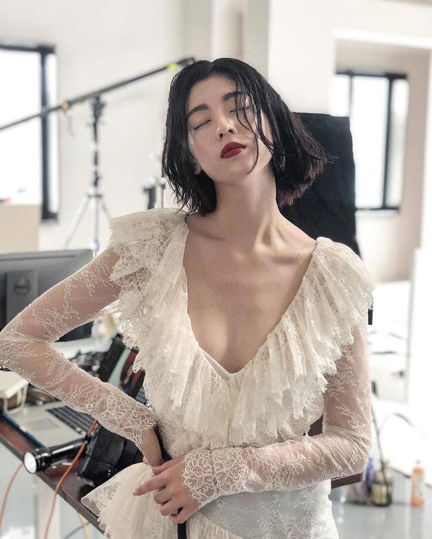 周杰伦新歌MV女主三吉彩花个人资料 三吉彩花写真图集全套