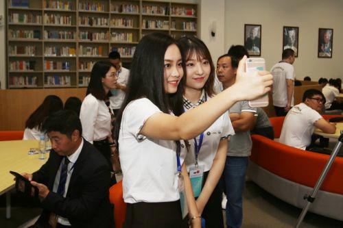 广东哪所高校女神最多 哪些学院男女比例最均衡