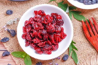 蔓越莓干的功效与作用 蔓越莓干的使用禁忌