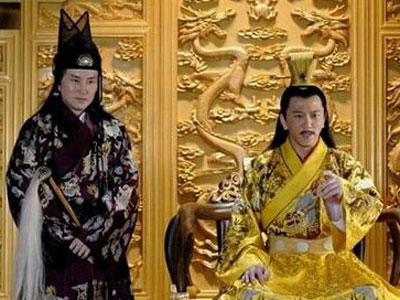 未净身的假太监竟这样玩弄后宫