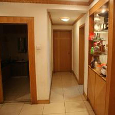 年轻少妇背着老公国外偷情的性经历