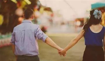 经常异地的夫妻怎么维持婚姻?晚上异地怎么撩老公