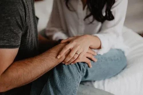 45岁男人性生活后腰疼是怎么回事?完事后腰痛有办法改善吗