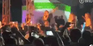 性感没有错,不性感才有错。