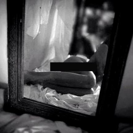 对着镜子爱爱是种什么样的体验