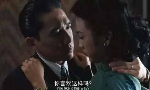 做的时候说那些污污的“脏话”反而更有感觉