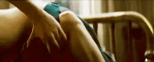 想让我“咬”你吗?
