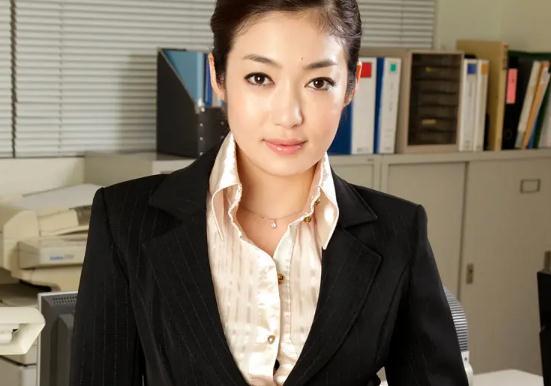 综合2019最漂亮的AV明星 2020优秀女优排名前十名