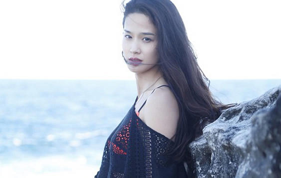 屈菁菁多大年龄了：演员屈菁菁资料背景被扒