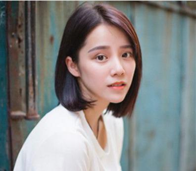 好看的齐肩发型直发：2017流行的齐肩发夏季更清新亮眼