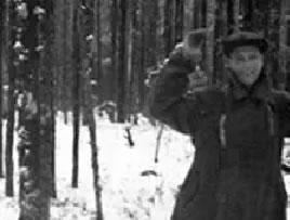 诡异的笑脸图片大全(1990微笑狗图片死了人真的吗)