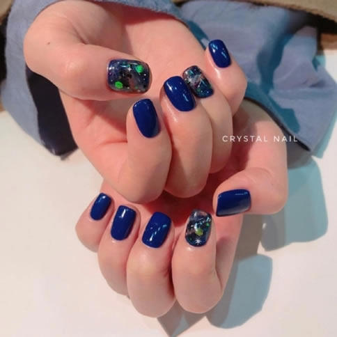 初春美甲新款式：2018春季最流行的美甲图片欣赏推荐