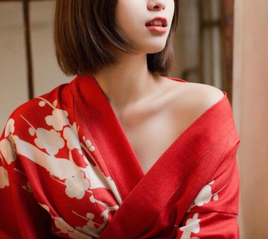 芝麻女孩吓人的原因，毛孔芝麻女孩故事介绍