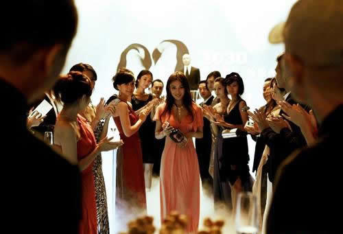 张馨予演过的电视剧：张馨予电影电视剧剧情剧照盘点